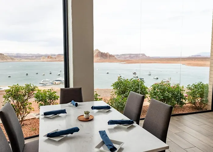 Hotel Powell 3*