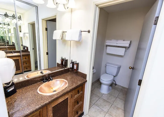 Powell Hotel Page