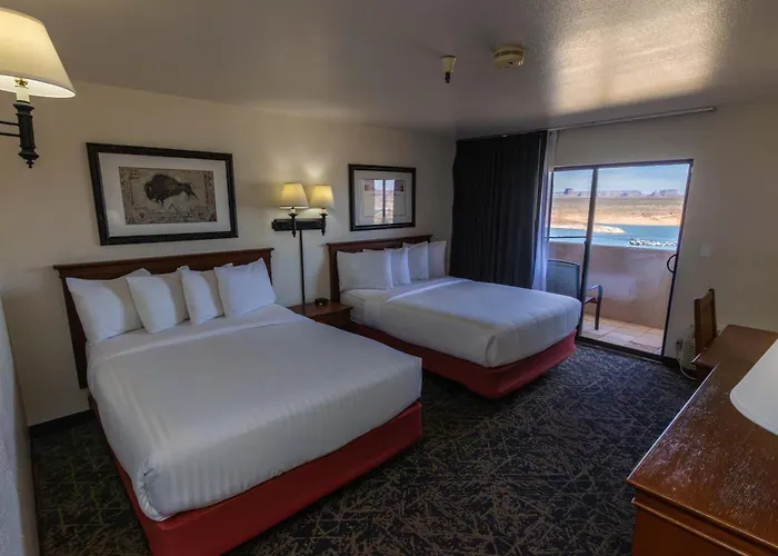 Hotel Powell Page